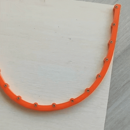 Flexible Router Edge Guide