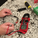 Auto-Ranging Clamp Multimeter