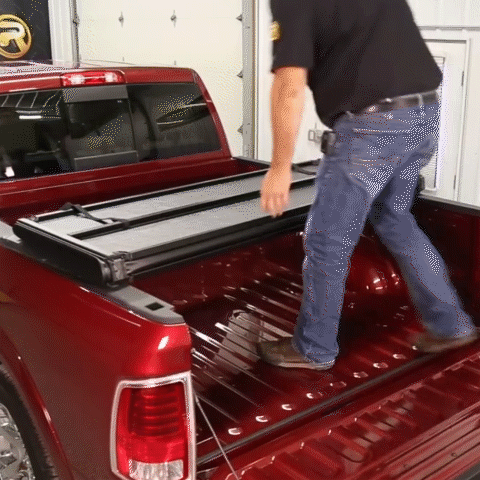 Truck Bed Tri-Fold Tonneau Cover